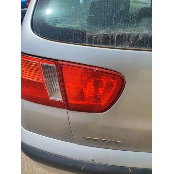 Recambio de piloto trasero izquierdo interior para seat ibiza ii (6k1) 1.4 16v referencia OEM IAM   