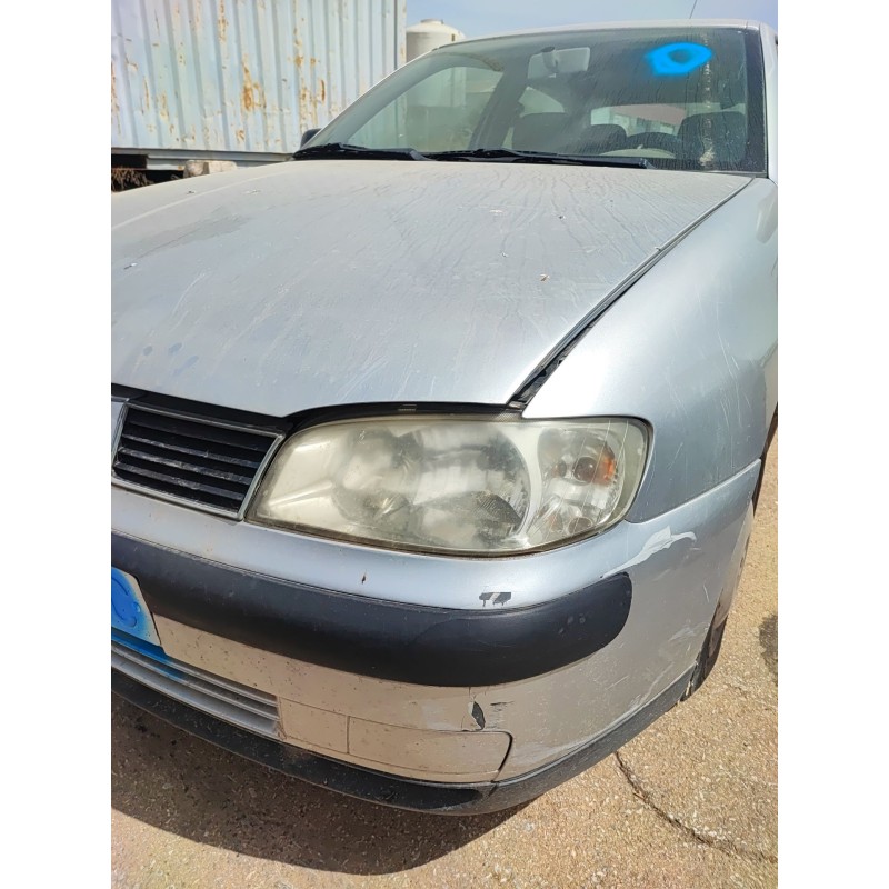 Recambio de faro izquierdo para seat ibiza ii (6k1) 1.4 16v referencia OEM IAM   