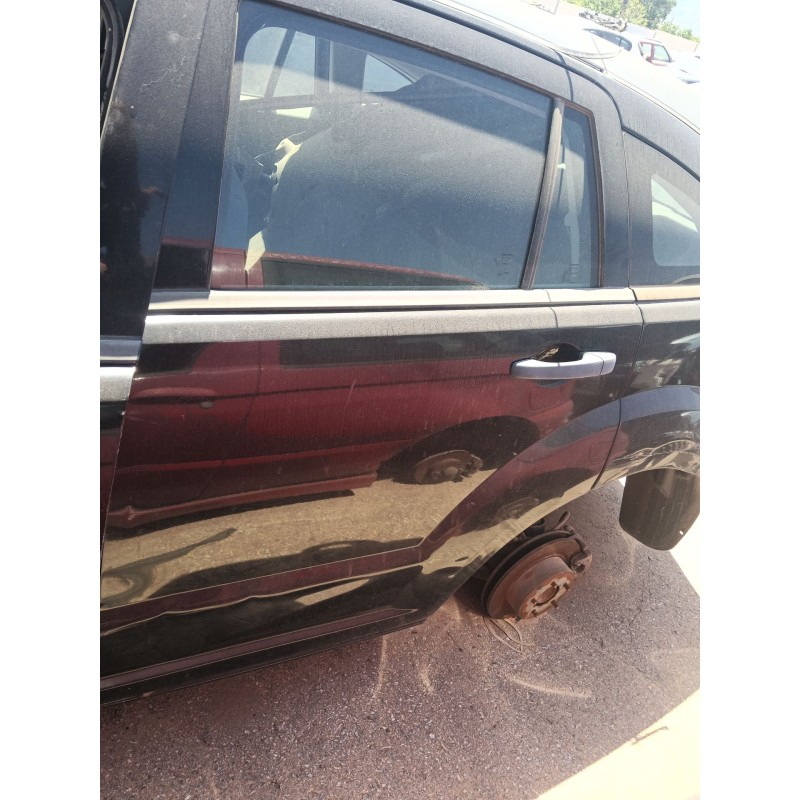 Recambio de puerta trasera izquierda para dodge caliber 2.0 crd referencia OEM IAM   