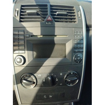 SISTEMA AUDIO / RADIO CD 