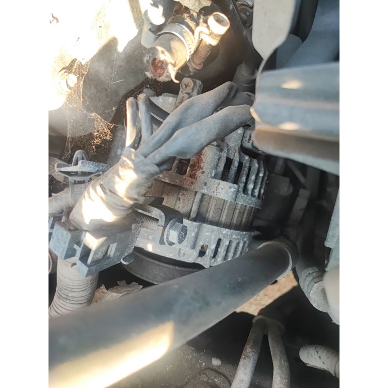Recambio de alternador para nissan primera (p11) 2.0 td referencia OEM IAM   