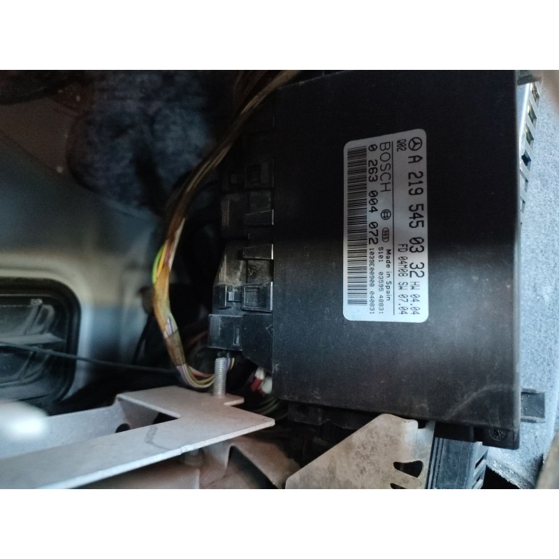 Recambio de caja reles / fusibles para mercedes-benz cls (c219) cls 350 (219.356) referencia OEM IAM   
