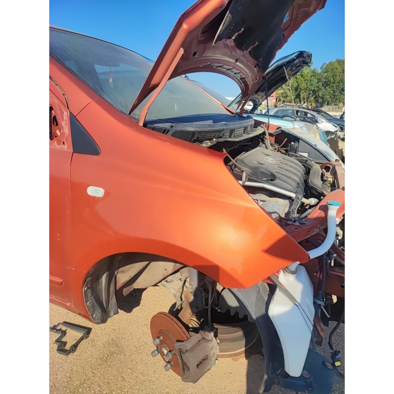 Recambio de aleta delantera derecha para nissan note (e11, ne11) 1.6 referencia OEM IAM   