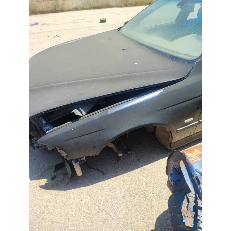 Recambio de aleta delantera izquierda para bmw 5 touring (e39) 525 tds referencia OEM IAM   