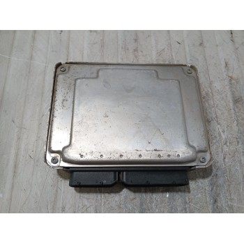 Recambio de centralita motor uce para volkswagen polo iv (9n_, 9a_) 1.9 tdi referencia OEM IAM 038906019NC 0281011819 