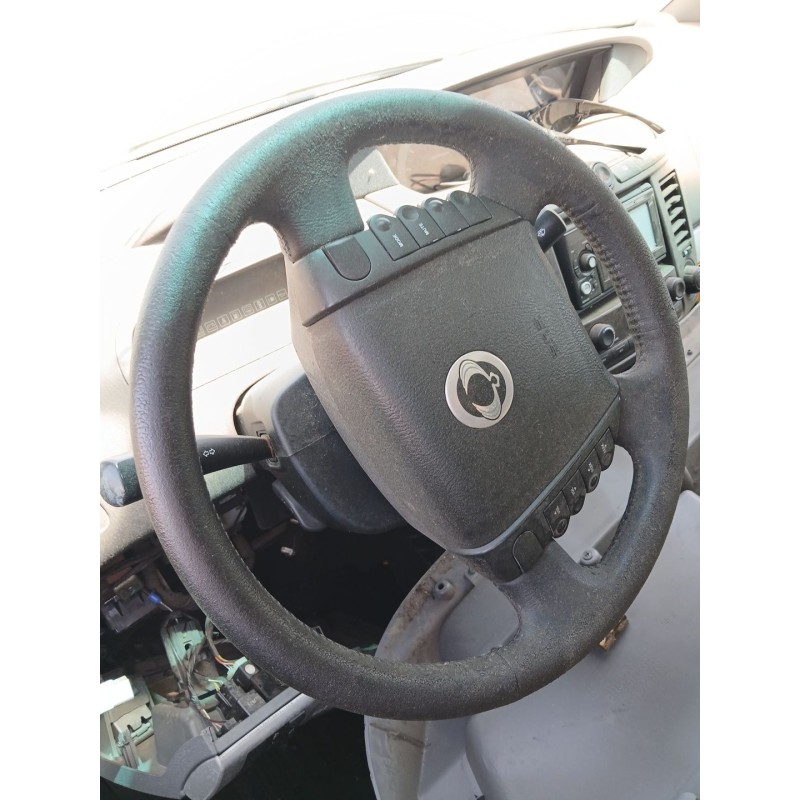 Recambio de volante para ssangyong rodius i 2.7 xdi referencia OEM IAM   