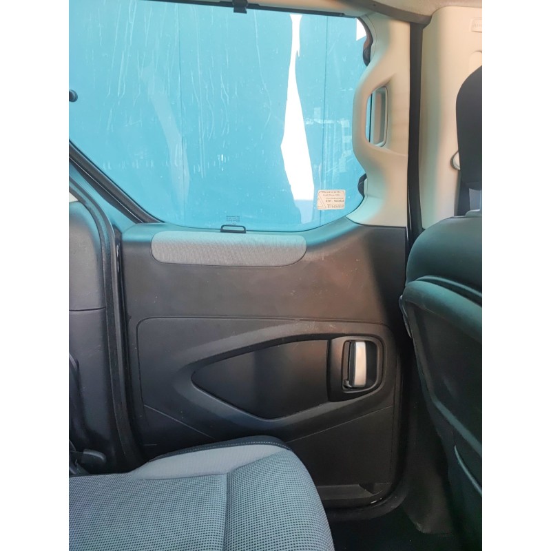Recambio de guarnecido puerta trasero izquierdo para peugeot partner furgoneta/monovolumen 1.6 hdi / bluehdi 75 referencia OEM I
