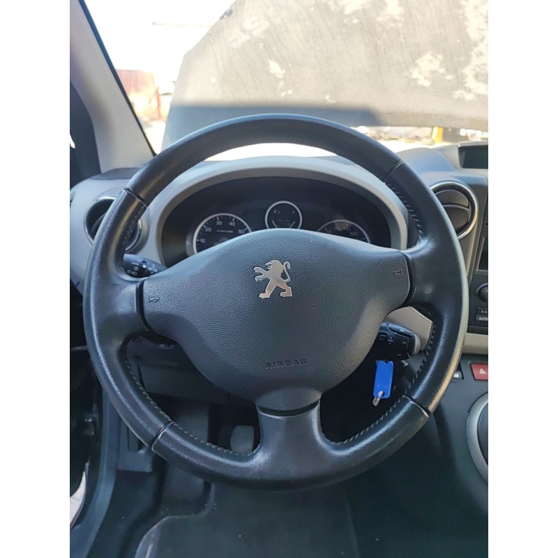 Recambio de volante para peugeot partner furgoneta/monovolumen 1.6 hdi / bluehdi 75 referencia OEM IAM   