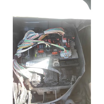 Recambio de caja reles / fusibles para peugeot partner furgoneta/monovolumen 1.6 hdi / bluehdi 75 referencia OEM IAM   