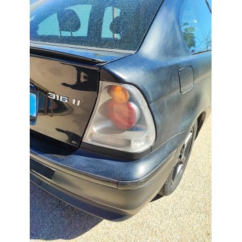 PILOTO TRASERO DERECHO 