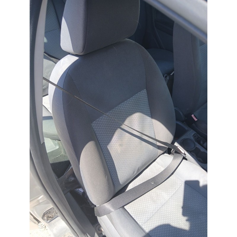 Recambio de cinturon seguridad delantero derecho para ford focus ii furgoneta/station wagon 1.6 tdci referencia OEM IAM   