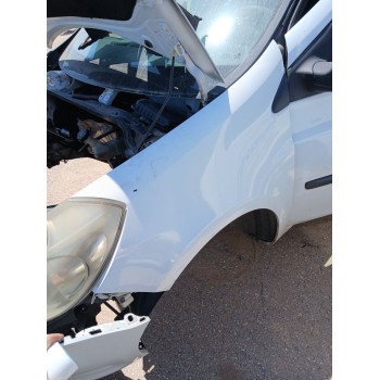 Recambio de aleta delantera izquierda para renault clio iii (br0/1, cr0/1) 1.5 dci (c/br0g, c/br1g) referencia OEM IAM   