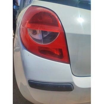 Recambio de piloto trasero izquierdo para renault clio iii (br0/1, cr0/1) 1.5 dci (c/br0g, c/br1g) referencia OEM IAM   