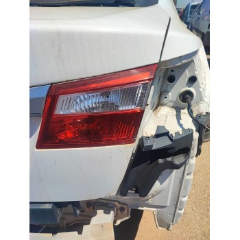 Recambio de piloto trasero derecho interior para renault latitude (l70_) 2.0 dci 150 (l70h) referencia OEM IAM   