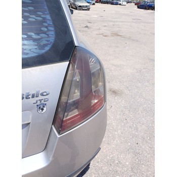 Recambio de piloto trasero derecho para fiat stilo (192_) 1.9 jtd (192_xe1a) referencia OEM IAM   