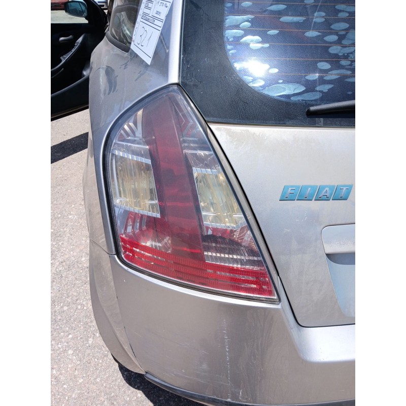 Recambio de piloto trasero izquierdo para fiat stilo (192_) 1.9 jtd (192_xe1a) referencia OEM IAM   