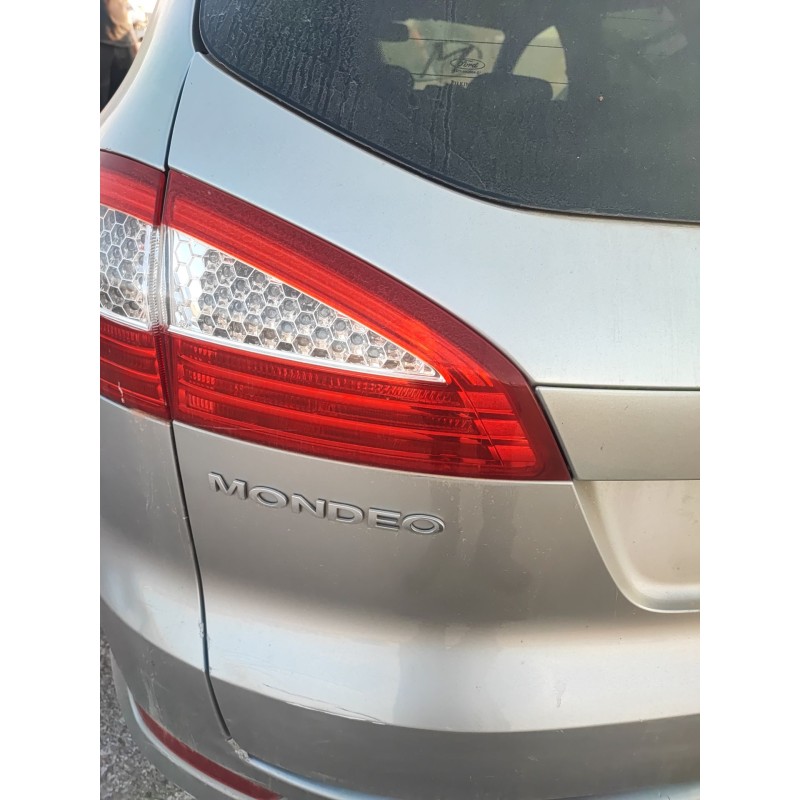 Recambio de piloto trasero izquierdo interior para ford mondeo iv sedán (ba7) 2.0 tdci referencia OEM IAM   