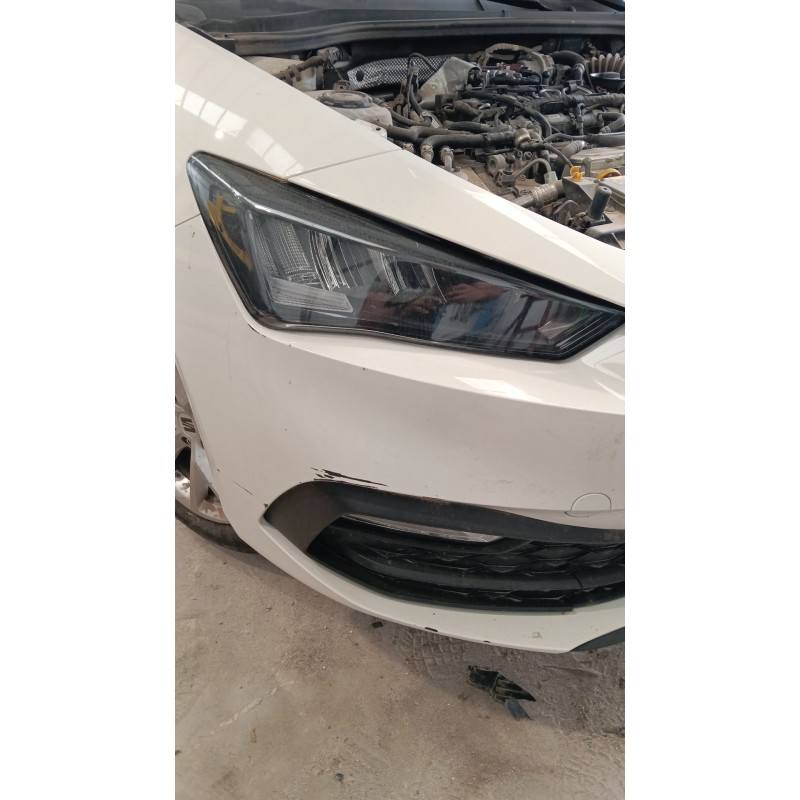 Recambio de faro derecho para seat leon sportstourer (kl8, kld) 2.0 tdi referencia OEM IAM   