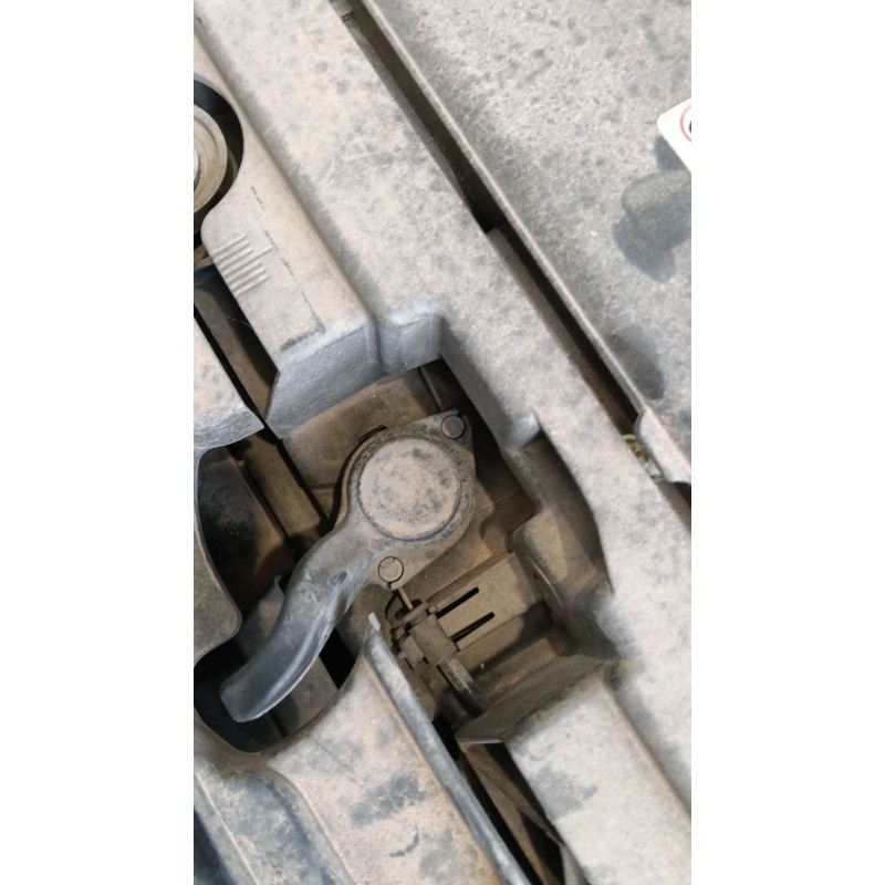 Recambio de cerradura capot para seat leon sportstourer (kl8, kld) 2.0 tdi referencia OEM IAM   