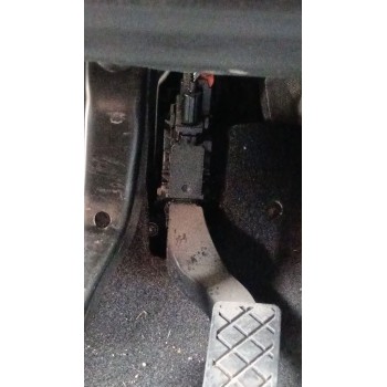 PEDAL ACELERADOR 