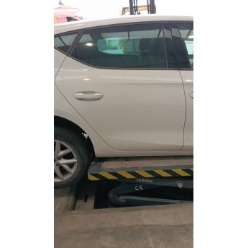 PUERTA TRASERA DERECHA 