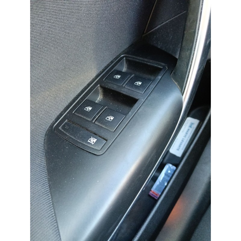 Recambio de mando elevalunas delantero izquierdo para opel insignia a (g09) 1.4 (68) referencia OEM IAM   