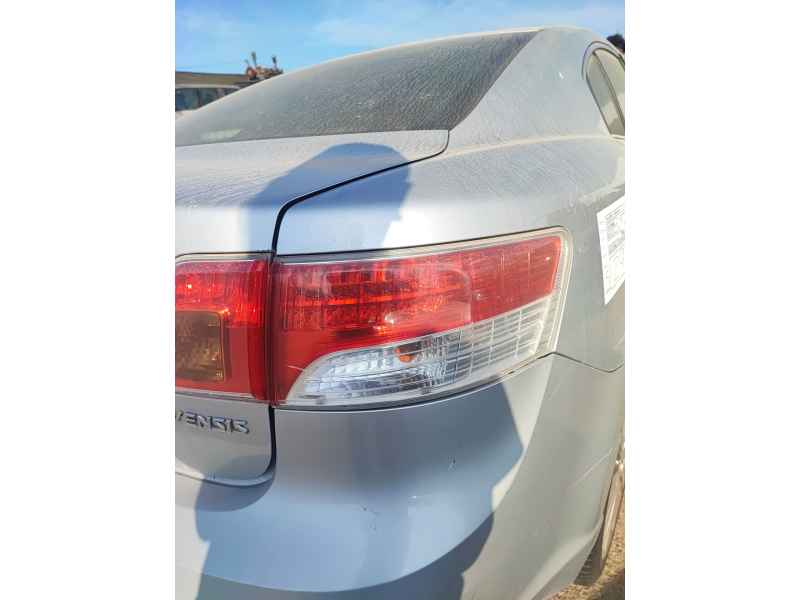 Recambio de piloto trasero derecho para toyota avensis sedán (_t27_) 2.2 d-4d (adt271_) referencia OEM IAM   