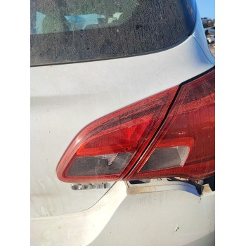 Recambio de piloto trasero derecho interior para opel corsa e (x15) 1.3 cdti (08, 68) referencia OEM IAM   