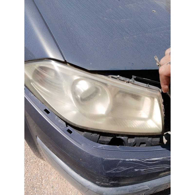 Recambio de faro derecho para renault megane ii (bm0/1_, cm0/1_) 1.9 dci referencia OEM IAM   
