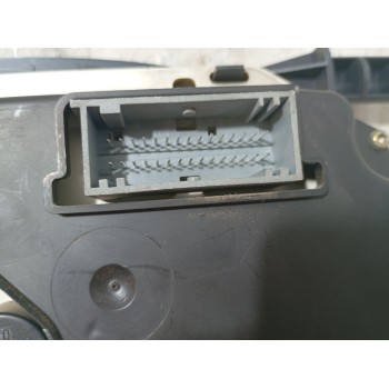 Recambio de cuadro instrumentos para opel vivaro a autobús (x83) 1.9 dti (f7, j7, a07) referencia OEM IAM 216754651 P8200279068B