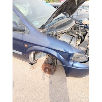 Recambio de aleta delantera derecha para chrysler voyager iv (rg, rs) 2.8 crd referencia OEM IAM   