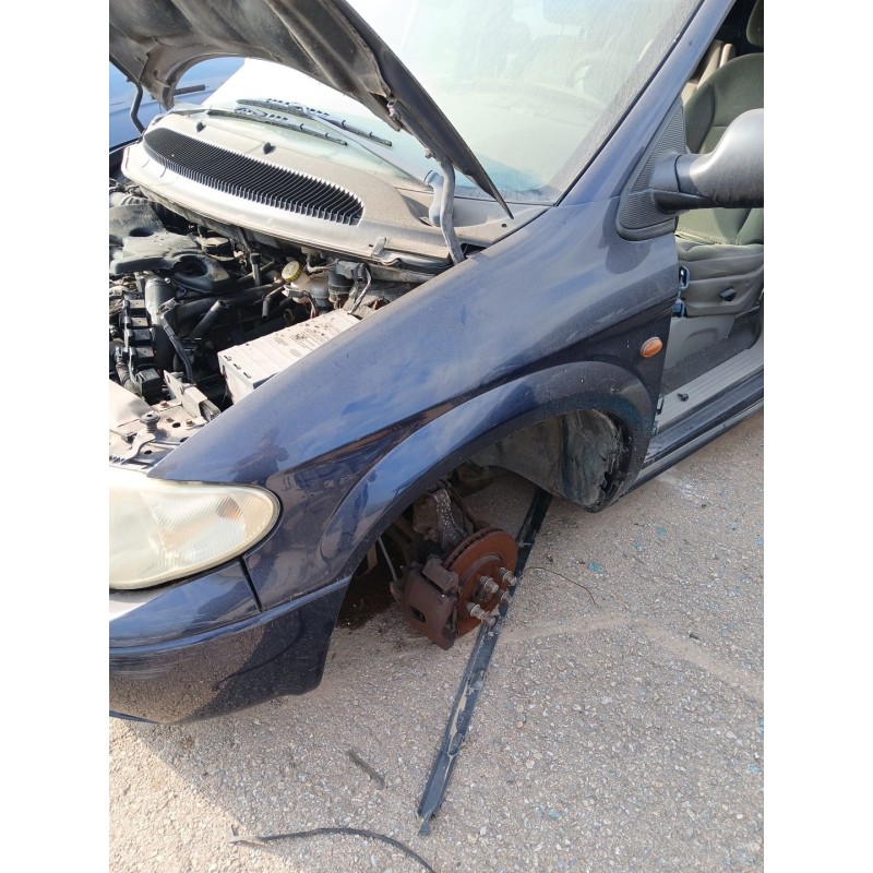 Recambio de aleta delantera izquierda para chrysler voyager iv (rg, rs) 2.8 crd referencia OEM IAM   
