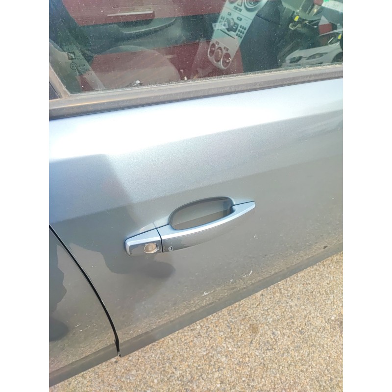 Recambio de maneta exterior delantera derecha para opel corsa d (s07) 1.2 (l08, l68) referencia OEM IAM 13255661  