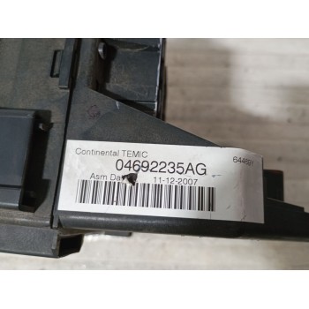 Recambio de caja reles / fusibles para jeep cherokee (kk) 2.8 crd 4x4 referencia OEM IAM 04692235AG 04692235AE 