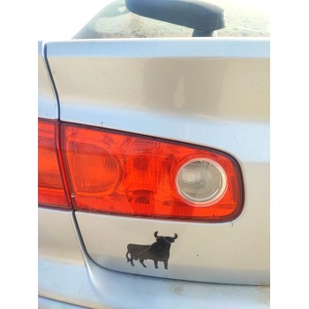 Recambio de piloto trasero izquierdo interior para renault laguna ii (bg0/1_) 2.0 16v (bg03, bg0z, bg0t, bg1y) referencia OEM IA