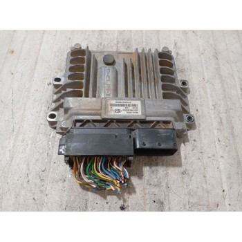 Recambio de centralita motor uce para kia carnival / grand carnival iii (vq) 2.9 crdi referencia OEM IAM   