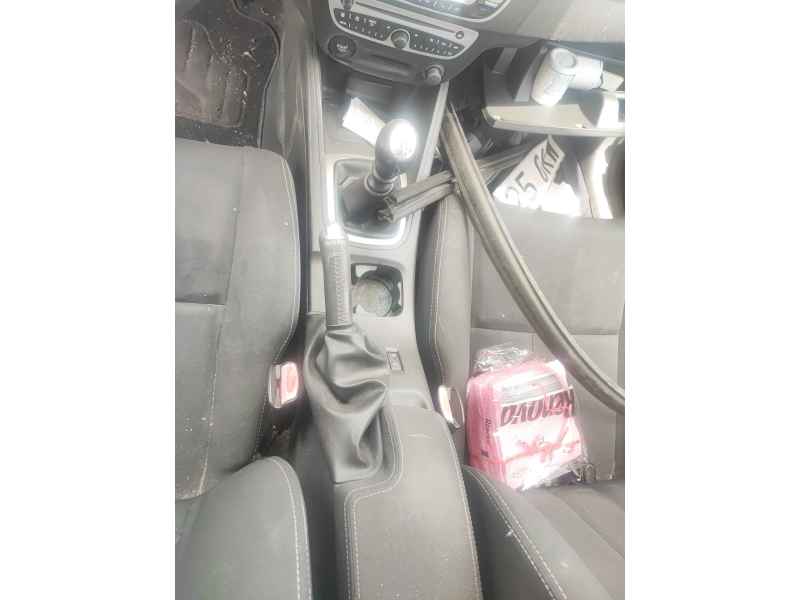 Recambio de consola central para renault megane iii hatchback (bz0/1_, b3_) 1.6 16v (bz1b, bz1h) referencia OEM IAM   