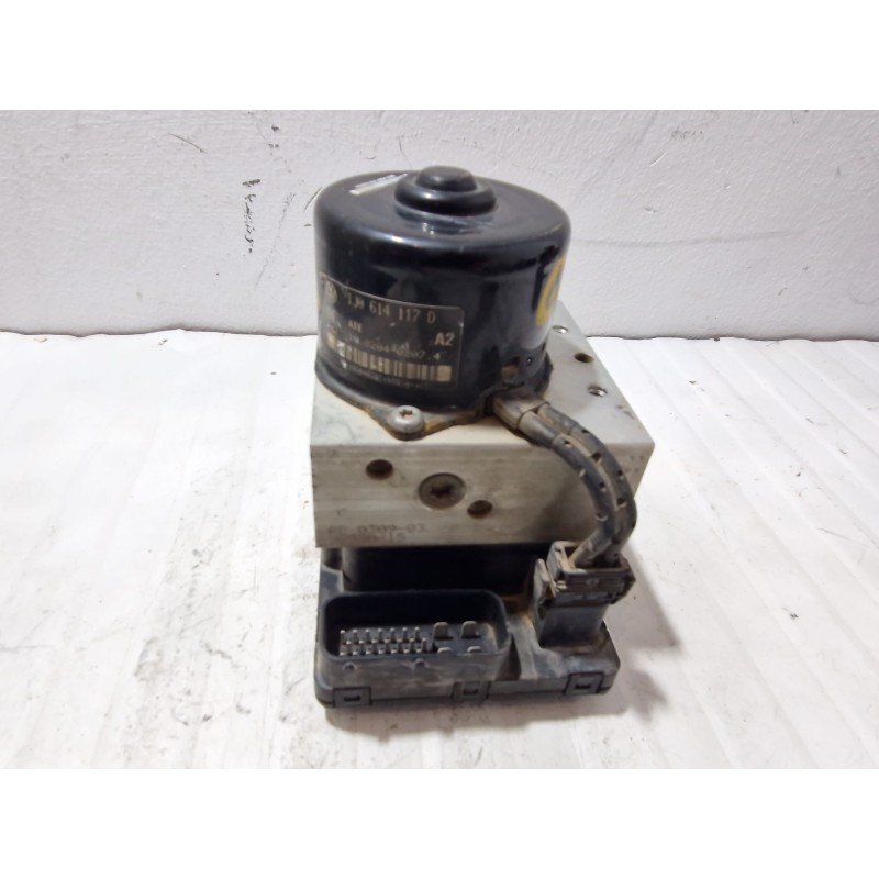 Recambio de abs para volkswagen golf iv (1j1) 1.9 sdi referencia OEM IAM 1J0614117D / 10020402074  