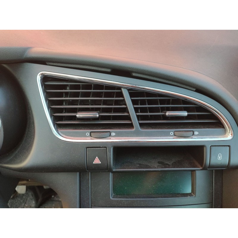 Recambio de rejilla aireadora para peugeot 3008 i monospace (0u_) 1.6 vti referencia OEM IAM   