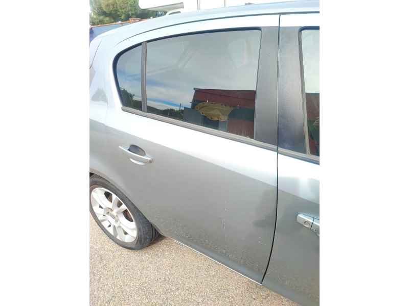 Recambio de puerta trasera derecha para opel corsa d (s07) 1.2 (l08, l68) referencia OEM IAM 93189341  