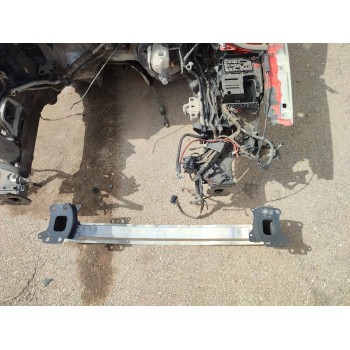 Recambio de refuerzo paragolpes delantero para audi a3 (8p1) 2.0 tdi 16v referencia OEM IAM 8P0807113b  