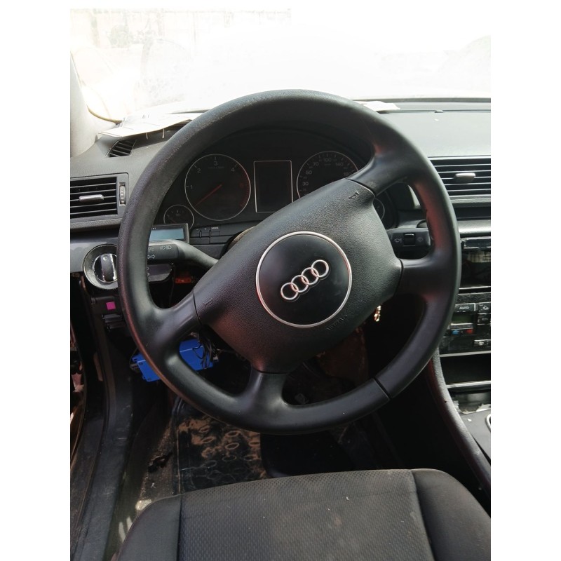 Recambio de volante para audi a4 b6 (8e2) 1.9 tdi referencia OEM IAM   