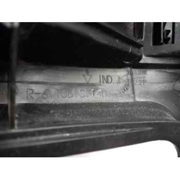Recambio de consola central para renault trafic ii furgoneta (fl) 1.9 dci 80 (fl0b) referencia OEM IAM 6136S140  