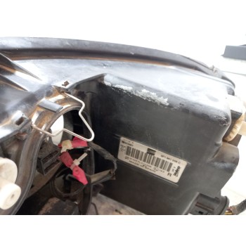 Recambio de faro derecho para seat leon (1p1) 1.9 tdi referencia OEM IAM 5P1941006C  