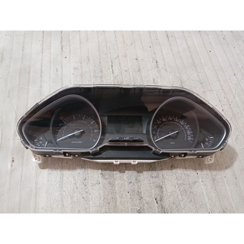 Recambio de cuadro instrumentos para peugeot 208 i (ca_, cc_) 1.2 vti 82 referencia OEM IAM 981384878000  