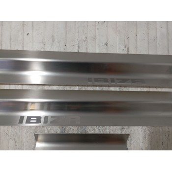 Recambio de estribos laterales para seat ibiza iii (6l1) 2.0 referencia OEM IAM 6L1071500  