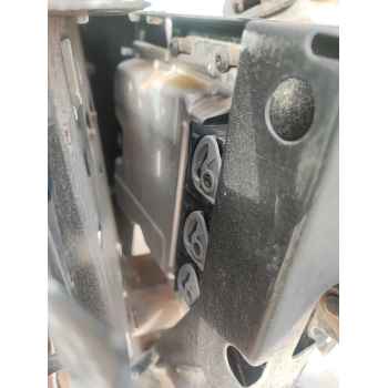 CENTRALITA MOTOR UCE 8200118526 0281010632 28SA5609