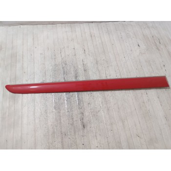 MOLDURA EXTERIOR PUERTA TRASERA DERECHA 9680120680 