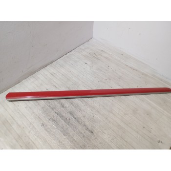 Recambio de moldura puerta delantera izquierda para peugeot 207/207+ (wa_, wc_) 1.4 hdi referencia OEM IAM 9670120380  