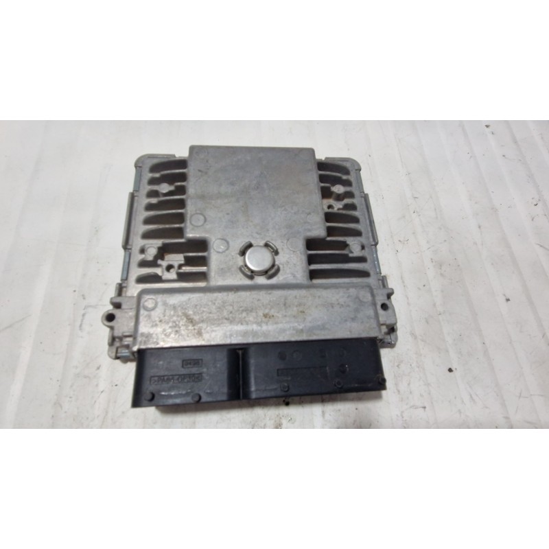 Recambio de centralita motor uce para skoda fabia i combi (6y5) 1.4 16v referencia OEM IAM 03F906070HH  